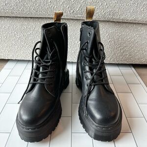 Dr martens vegan Jadon II mono platforms